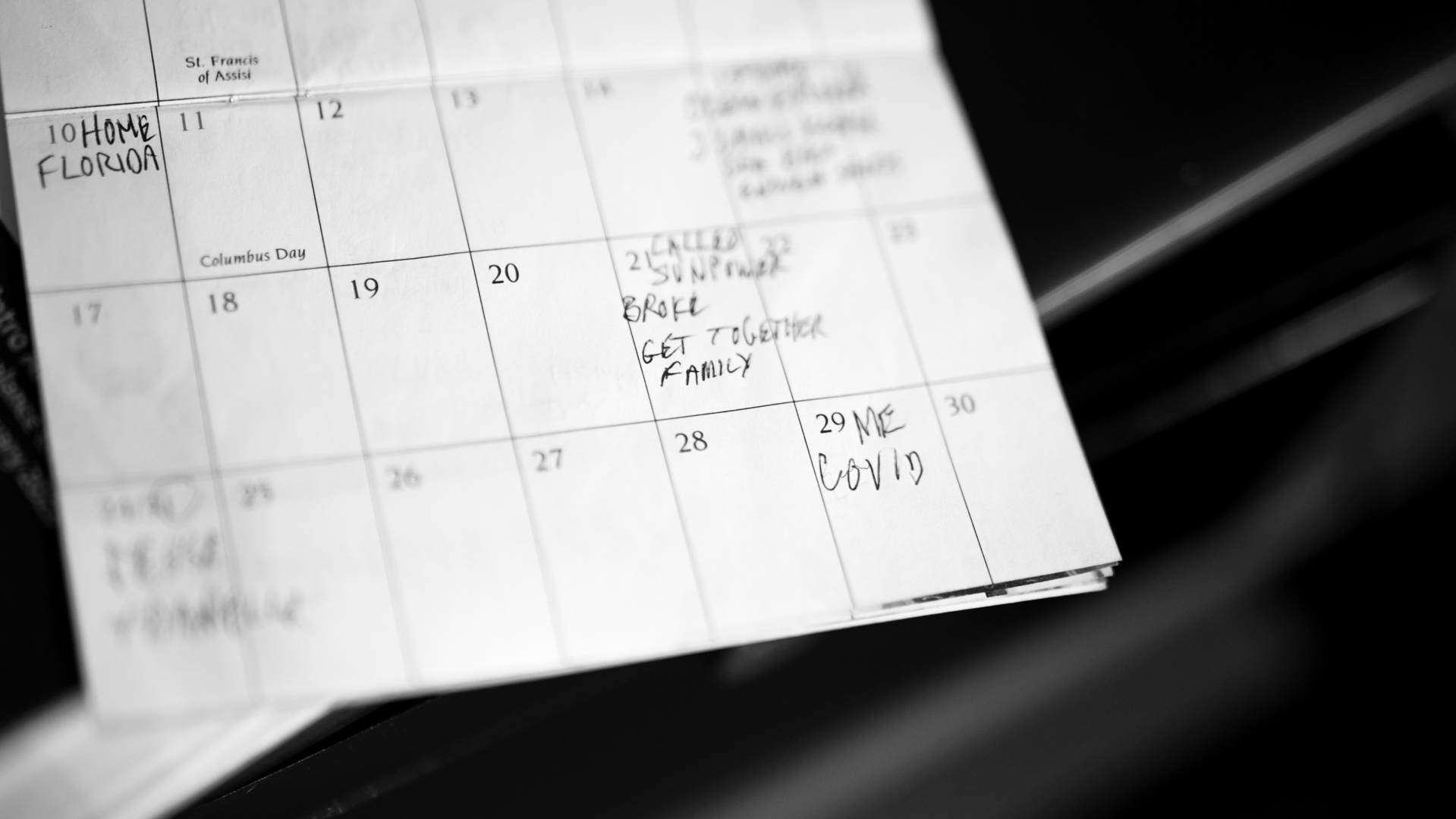 A calendar that shows when a family get together happened and when they got Covid